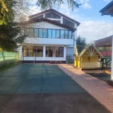 Otopeni, vila inchiriata unei gradinite se vinde cu chirias sau fara